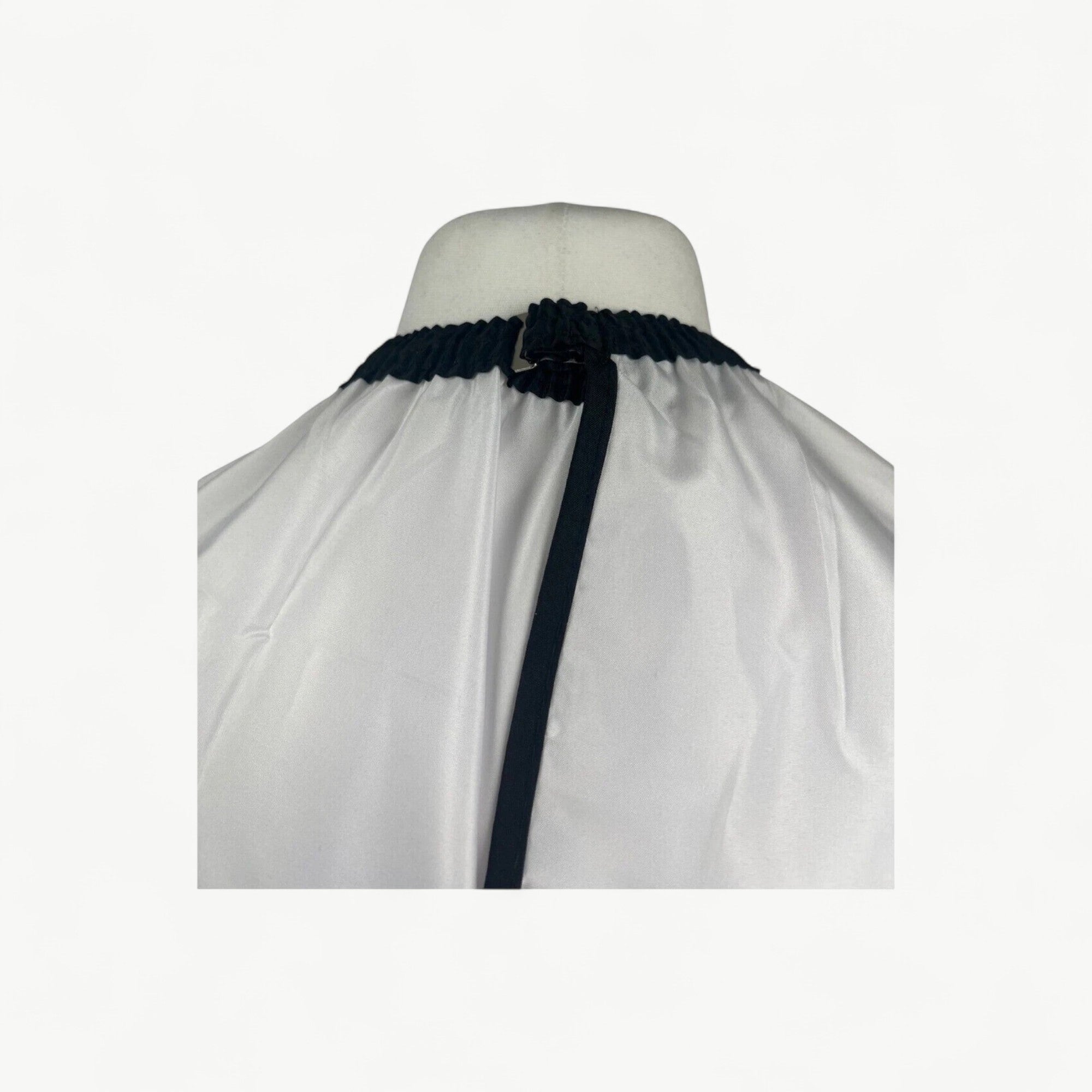 Wahl Professional Salon Cape – Waterproof